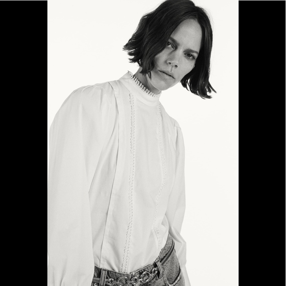 🤍 ZARA White Scalloped High Collar Poplin Blouse